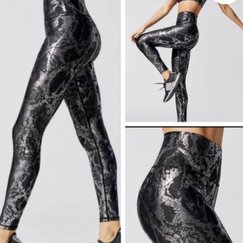 New! Carbon38 Leggings Black & Silver Metallic Sn… - image 2